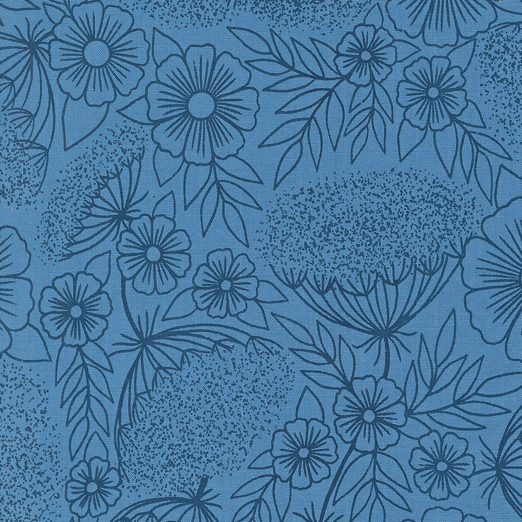 Field of Flowers Quilt Fabric - Queen Anne's Lace in Cornflower Blue - 3314 17