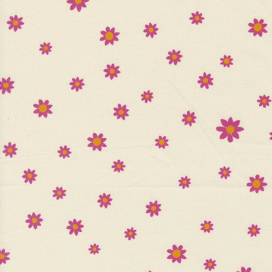 Maeve Quilt Fabric - Daisy Dot Floral in Pearl Cream - 11938 11