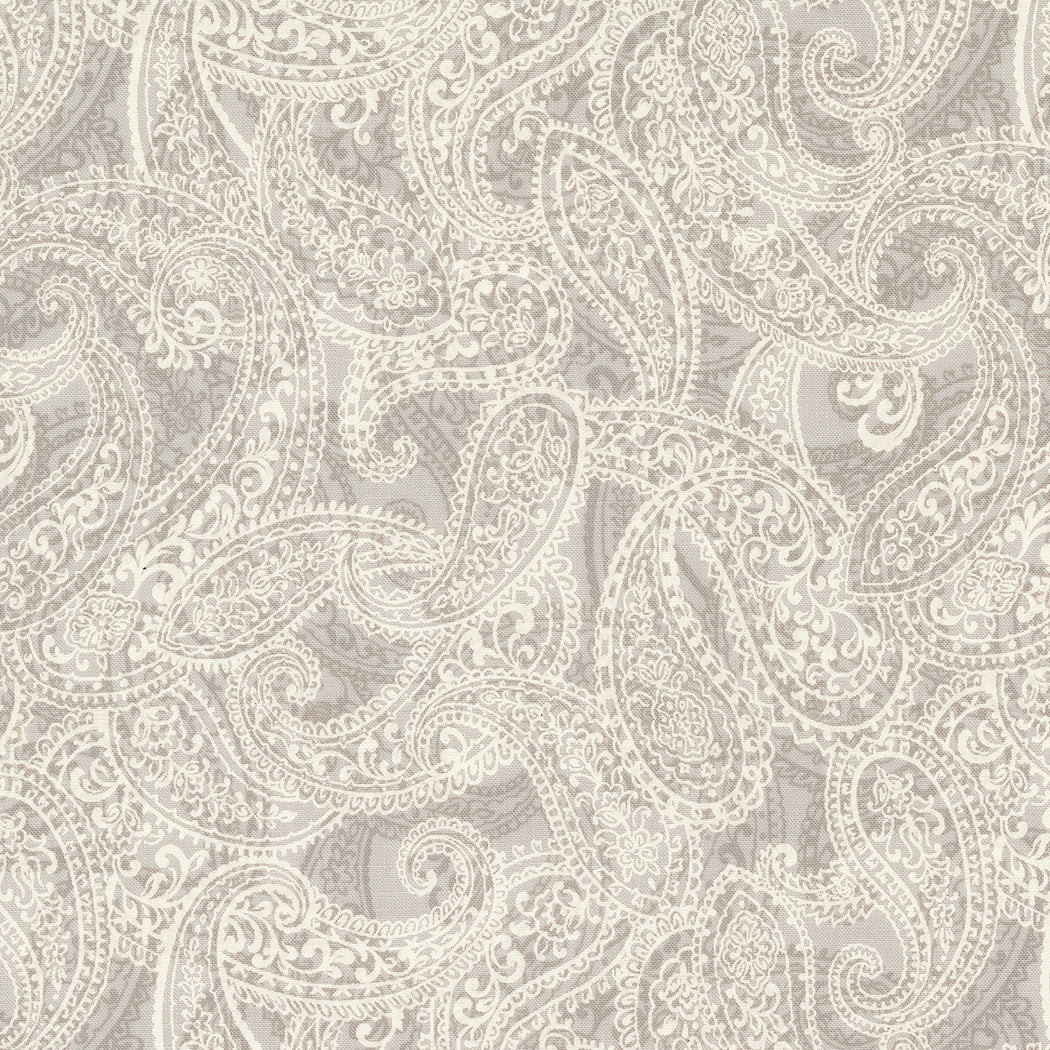 Sandalwood Quilt Fabric - Adeline Paisley in Moonbeam Gray - 44383 12