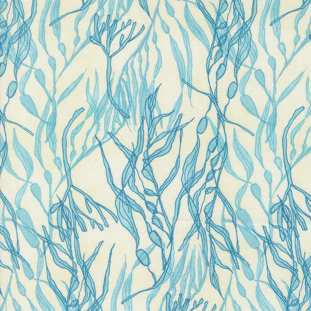 Serena Shores Quilt Fabric - Seaweeds in Cloud Light Blue - 48773 11