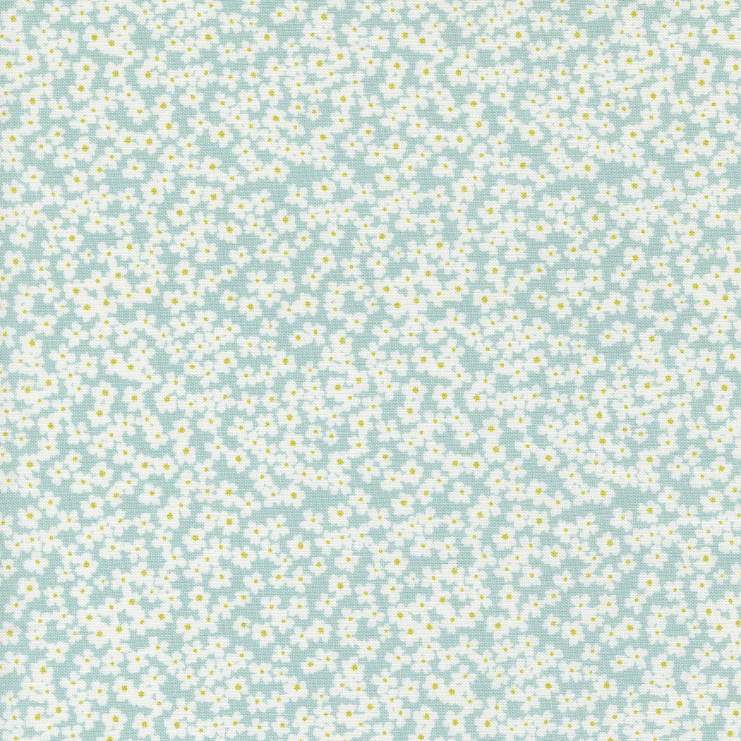 Shine Quilt Fabric - Bloom Small Floral in Sky Aqua - 55672 12