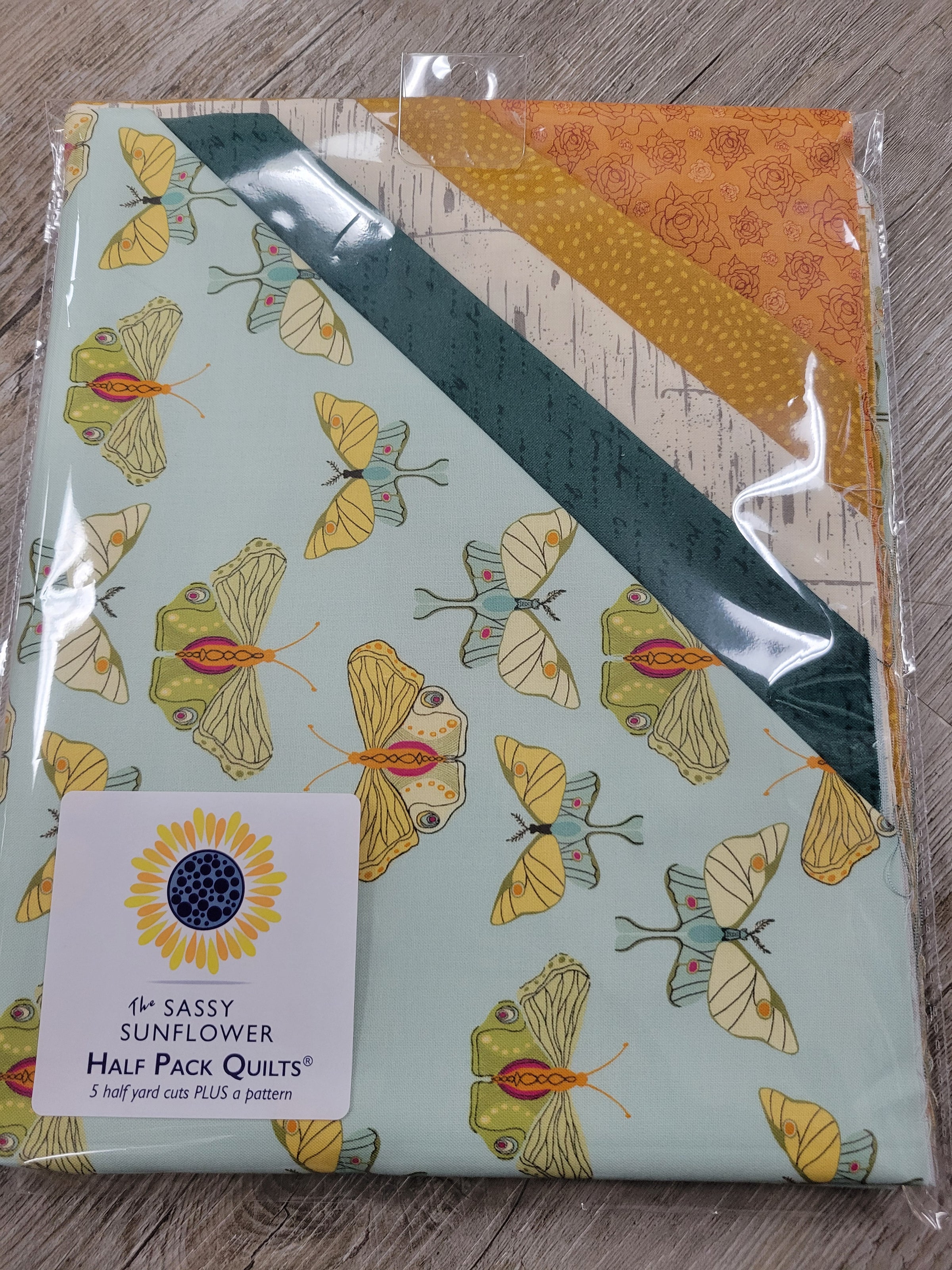 Winged Garden 2 - The Sassy Sunflower Half Pack Quilts™